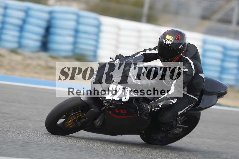 /Archiv-2024/01 26.-28.01.2024 Moto Center Thun Jerez/Gruppe gruen-green/229